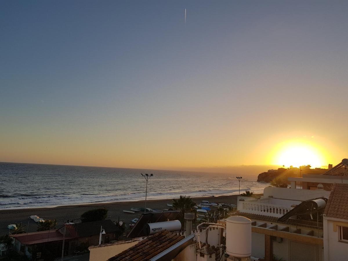 Ferienwohnung Centrico Atico Junto Al Mar Rincón de la Victoria Exterior foto