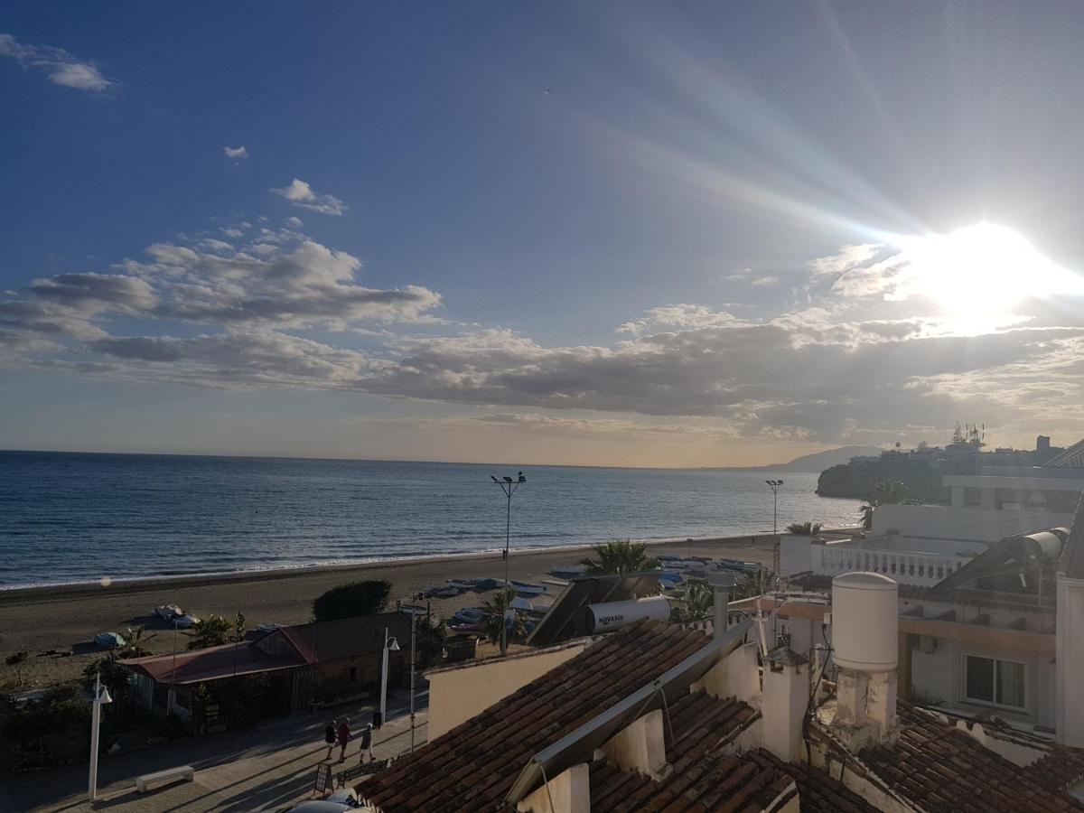 Ferienwohnung Centrico Atico Junto Al Mar Rincón de la Victoria Exterior foto